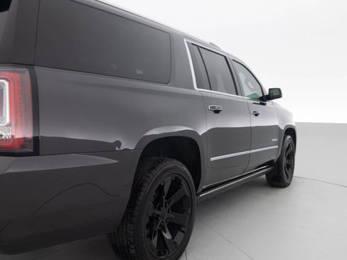 Used 2018 GMC Yukon XL Denali w/ Denali Ultimate Package AWD/4WD image 14