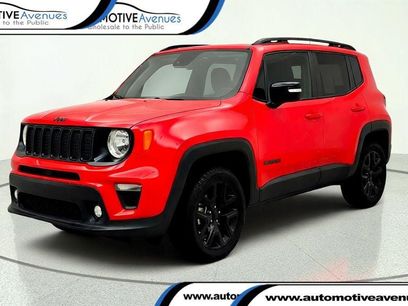 Used 2023 Jeep Renegade Altitude w/ Sun/Sound Group