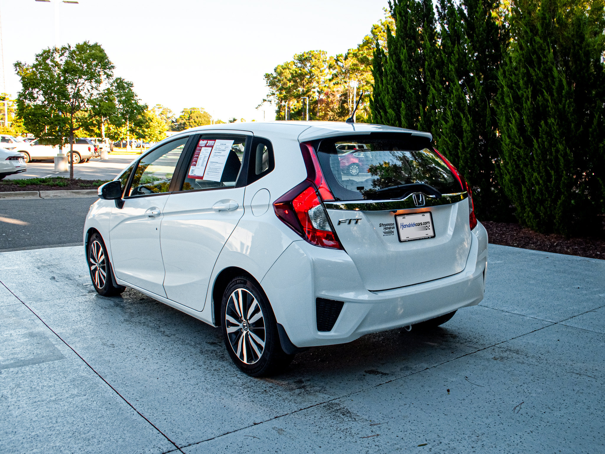 Used 2017 Honda Fit EX image 8