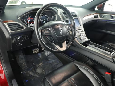 Used 2019 Lincoln MKZ Reserve w/ Reserve Plus Package FWD image 10