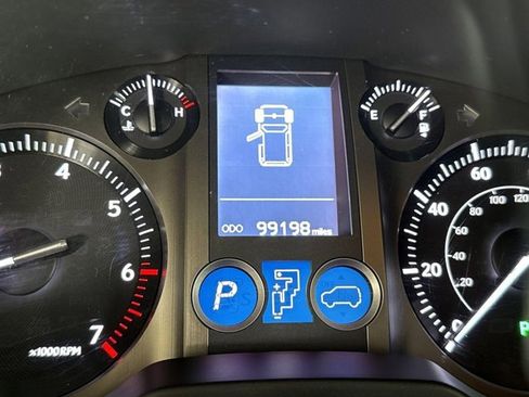 Used 2017 Lexus GX 460 Premium AWD/4WD image 18