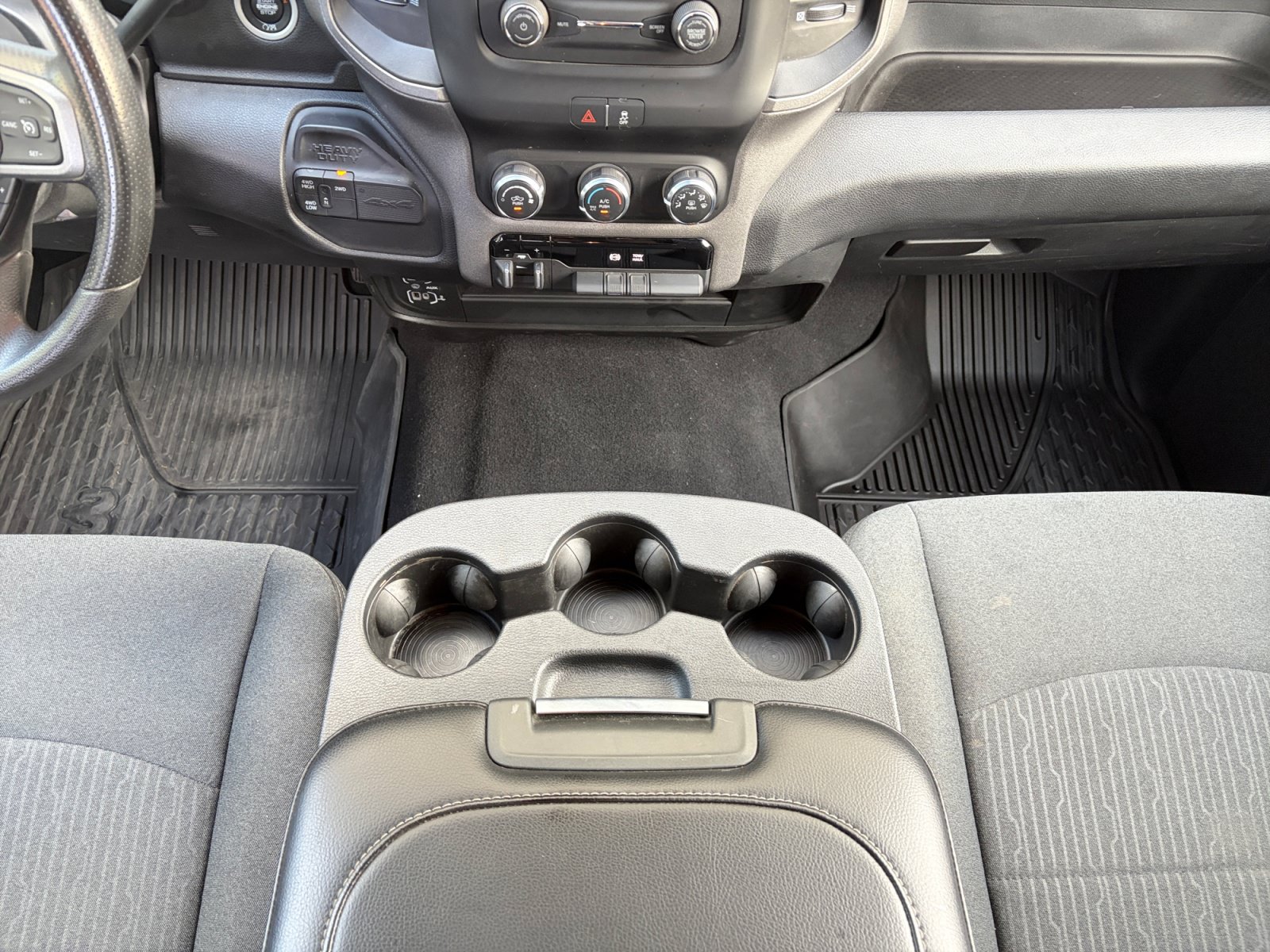 Used 2024 RAM 3500 Tradesman w/ Chrome Appearance Group AWD/4WD image 23