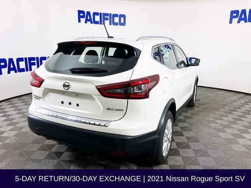 Used 2021 Nissan Rogue Sport SV AWD/4WD image 8