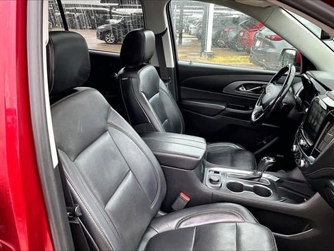 Used 2018 Chevrolet Traverse Premier w/ Driver Confidence II Package image 10