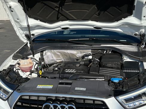 Used 2018 Audi Q3 2.0T Premium Plus w/ Premium Plus Package image 38