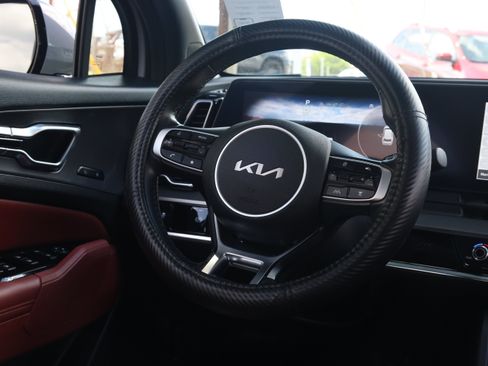 Used 2023 Kia Sportage SX FWD image 8
