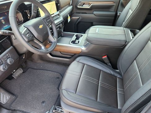 New 2026 Chevrolet Silverado 3500 High Country w/ High Country Premium Package image 4