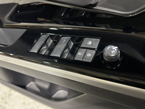 Used 2024 Toyota bZ4X XLE w/ Weather Package image 23