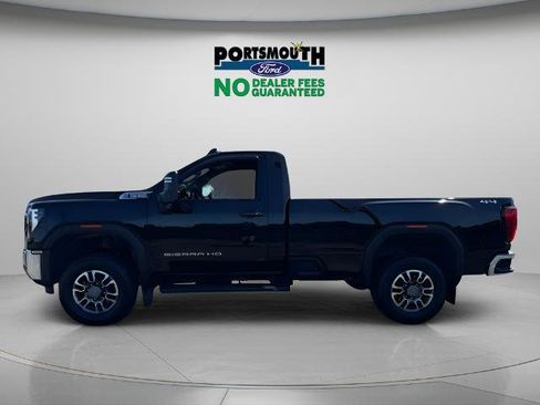 Used 2025 GMC Sierra 3500 SLE w/ SLE Convenience Package AWD/4WD image 2