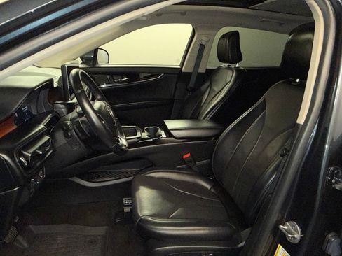 Certified 2021 Lincoln Nautilus Reserve AWD/4WD image 24