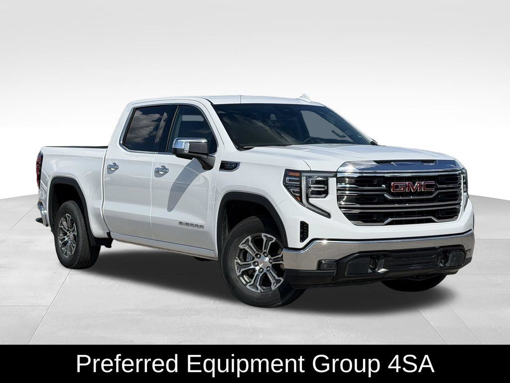Used 2026 GMC Sierra 1500 SLT RWD image 2