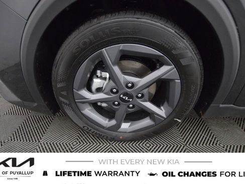 New 2025 Kia K4 LXS image 21