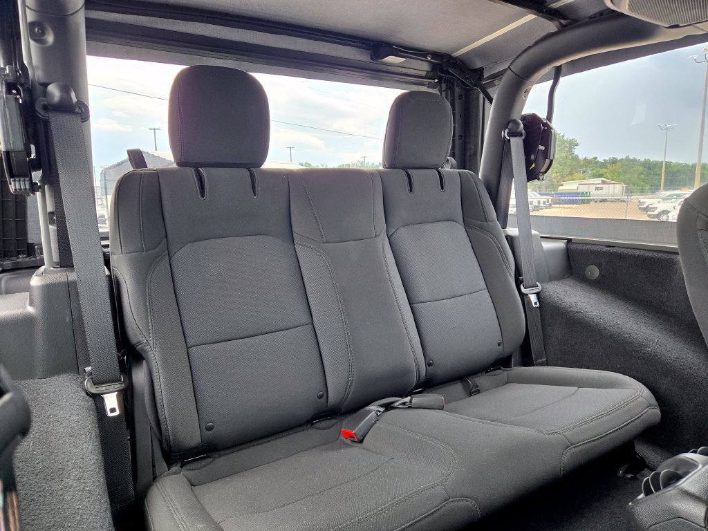 Used 2021 Jeep Wrangler Sport AWD/4WD image 51