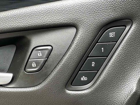 Used 2017 Buick Envision Premium w/ LPO, Hit The Road Package AWD/4WD image 27