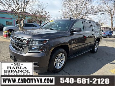 Used 2017 Chevrolet Suburban LT AWD/4WD image 3