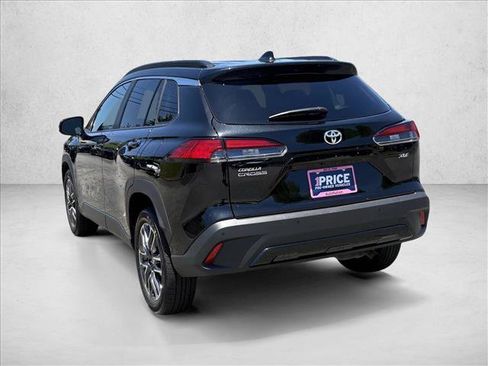Certified 2026 Toyota Corolla Cross XLE FWD image 7