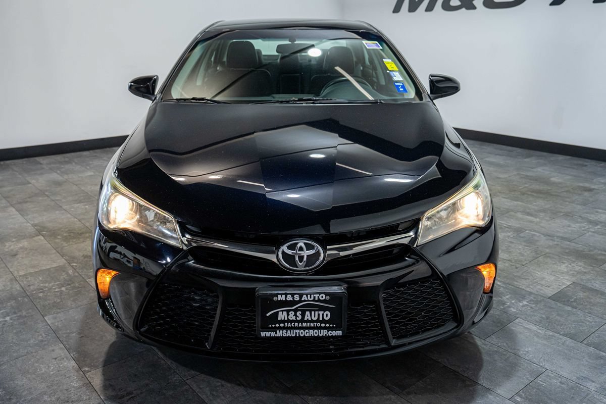 Used 2017 Toyota Camry SE FWD image 7