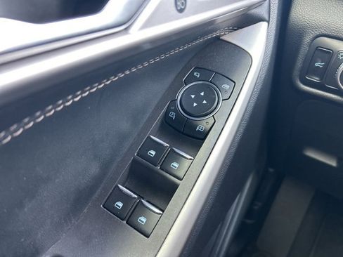 Used 2023 Ford Explorer Limited w/ Equipment Group 301A image 19