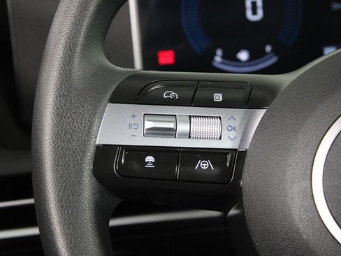 Certified 2026 Hyundai Tucson SE image 25