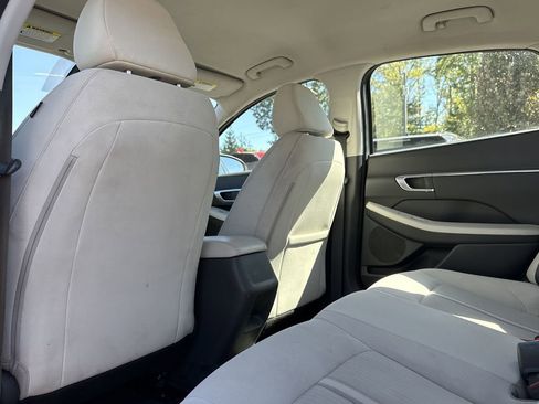 Used 2023 Hyundai Sonata SEL image 10