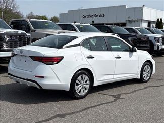 Used 2025 Nissan Sentra S FWD video 2