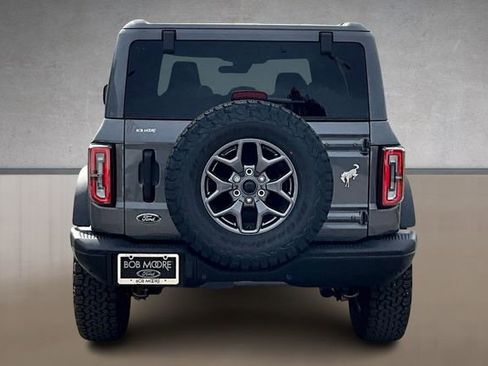 New 2025 Ford Bronco Badlands image 4
