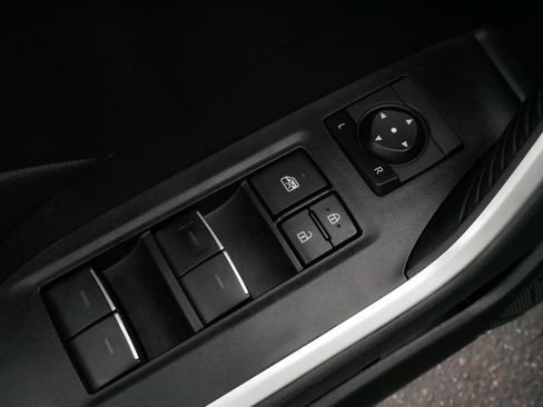 Used 2024 Toyota RAV4 XLE AWD/4WD image 19