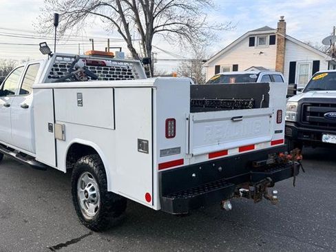 Used 2019 Chevrolet Silverado 2500 W/T w/ WT Convenience Package image 2