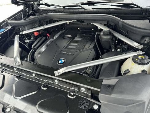 Used 2020 BMW X6 xDrive40i w/ M Sport Package image 15
