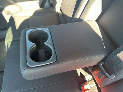 Used 2023 Nissan Rogue S image 24