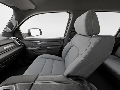 Used 2021 RAM 1500 Big Horn AWD/4WD image 13