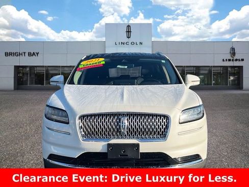 Used 2021 Lincoln Nautilus Reserve image 2