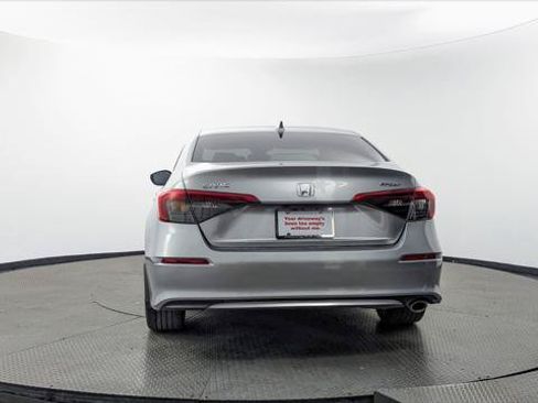 Used 2023 Honda Civic Sport image 7