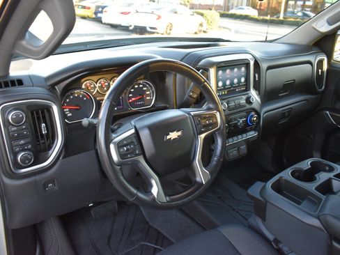 Used 2019 Chevrolet Silverado 1500 LT w/ All-Star Edition image 10
