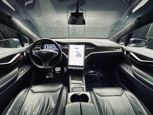 Used 2016 Tesla Model X 90D AWD/4WD image 40