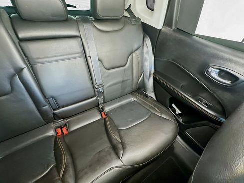 Used 2018 Jeep Compass Limited w/ Navigation Group image 14