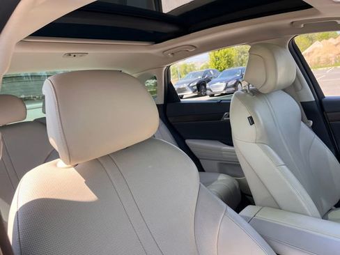 Used 2022 Genesis G80 2.5T w/ Prestige Package AWD/4WD image 43