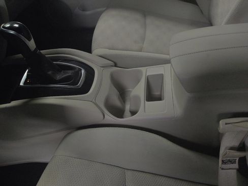 Used 2019 Nissan Rogue Sport SV FWD image 26