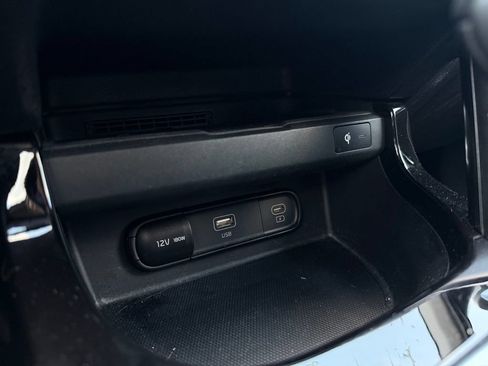 Certified 2024 Kia Seltos SX w/ SX Sunroof Package AWD/4WD image 21