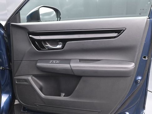 Used 2024 Honda CR-V EX-L image 12