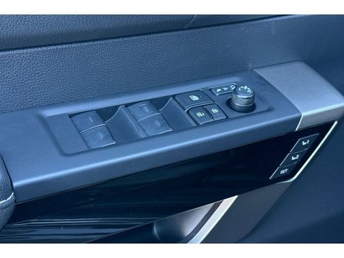 New 2026 Toyota Tundra Limited image 12