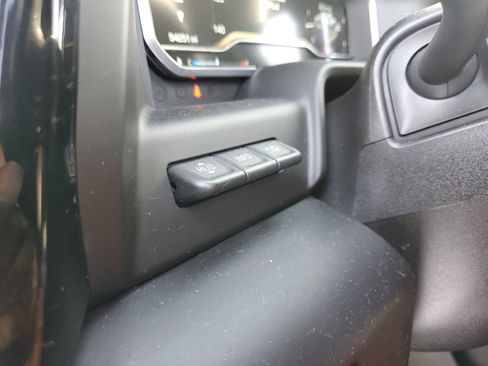 Used 2024 GMC Sierra 2500 Denali Ultimate image 21