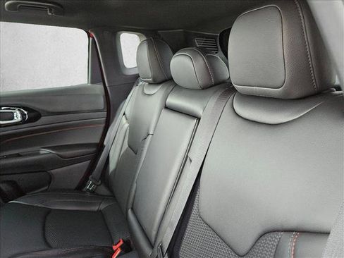 New 2026 Jeep Compass Trailhawk AWD/4WD image 15