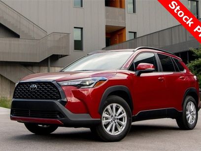 Used 2022 Toyota Corolla Cross LE w/ Moonroof Package