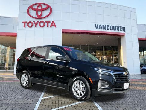 Used 2024 Chevrolet Equinox LT FWD image 1