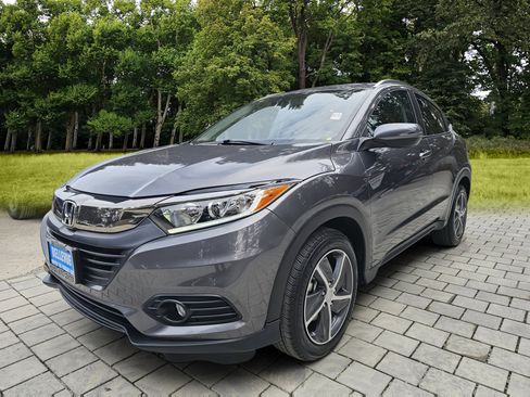 Used 2022 Honda HR-V EX image 3