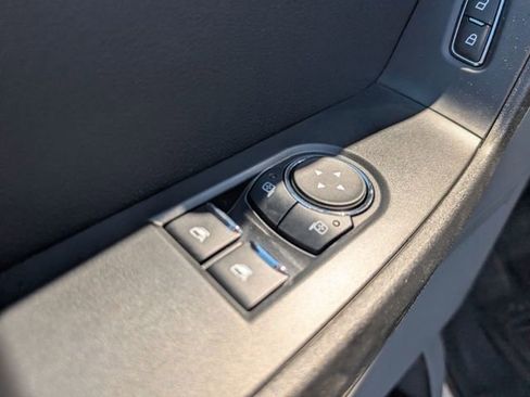 New 2026 Ford F250 XL w/ XL Chrome Package AWD/4WD image 14