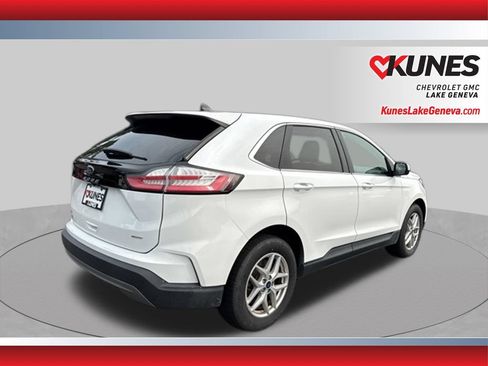 Used 2024 Ford Edge SEL AWD/4WD image 5