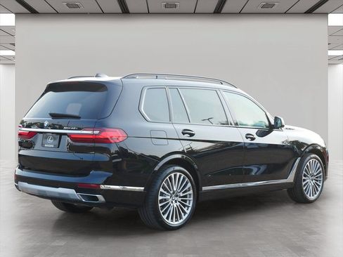 Used 2021 BMW X7 xDrive40i w/ Executive Package AWD/4WD image 6