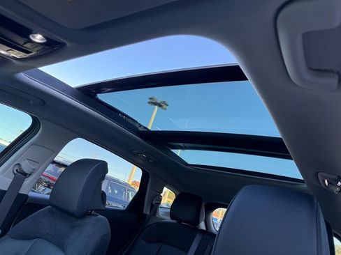 New 2026 Kia Sportage SX Prestige image 11